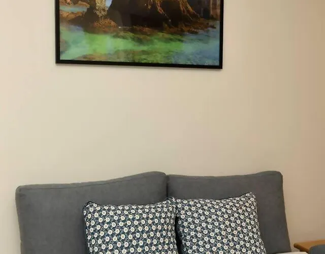 Cor De Mar • Patio • 2 Quartos • Centro Historico