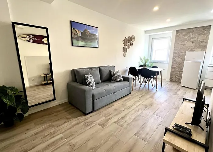 Cor De Mar • Patio • 2 Quartos • Centro Historico Tatil Evi Peniche