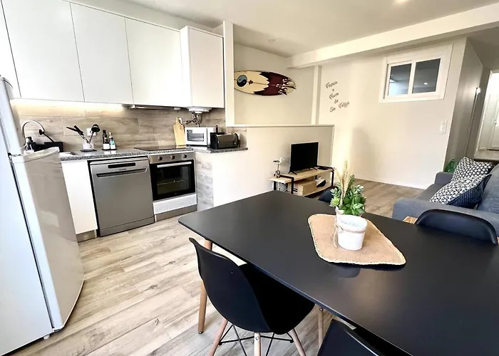 Cor De Mar • Patio • 2 Quartos • Centro Historico Tatil Evi Peniche